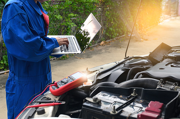 Can Reprogramming My Car's ECU Improve Performance? | Don Lee's Tire & Auto